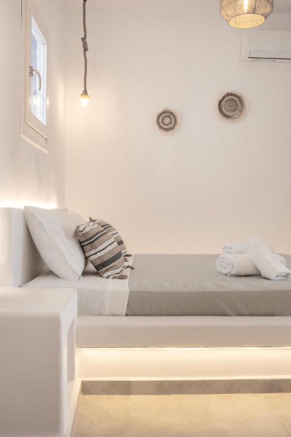 Feel Breeze Apartment Mykonos Town Exterior photo